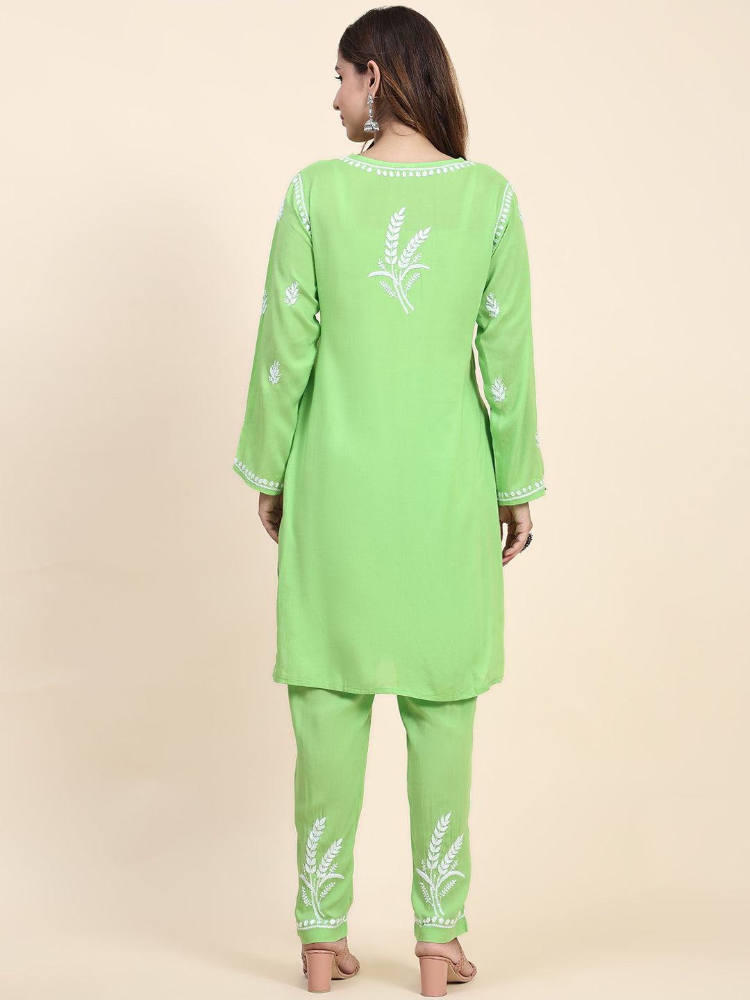 HOUSE OF KARI Floral Embroidered Chikankari Pure Cotton Kurta with Trousers | Grocsy