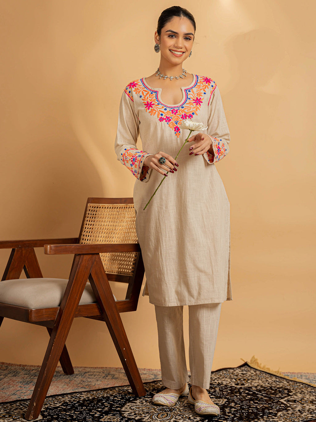 HOUSE OF KARI Floral Embroidered Chikankari Kurta With Palazzo | Grocsy