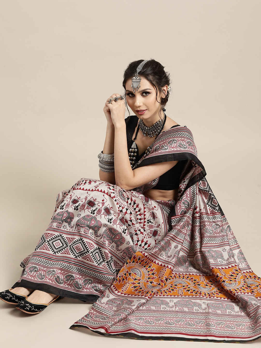 Saree Mall Warli Saree with Sleek border | Grocsy