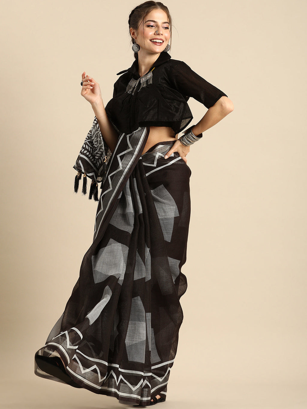 Sangria Black Printed Pure Linen Saree | Grocsy