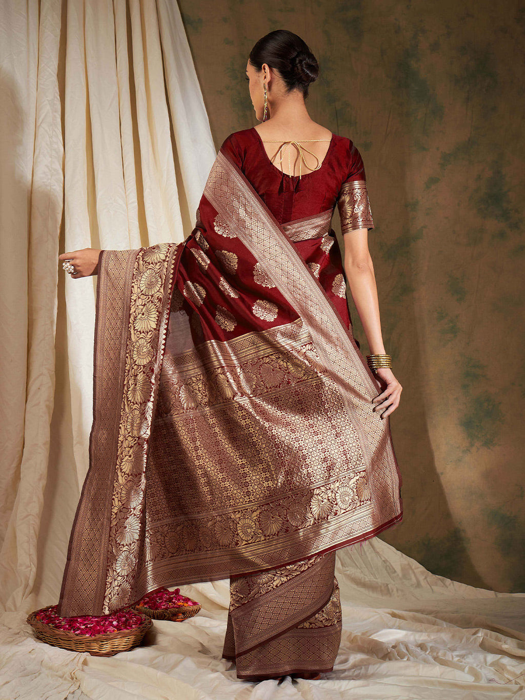 Sangria Maroon Ethnic Motifs Woven Design Zari Banarasi Saree | Grocsy