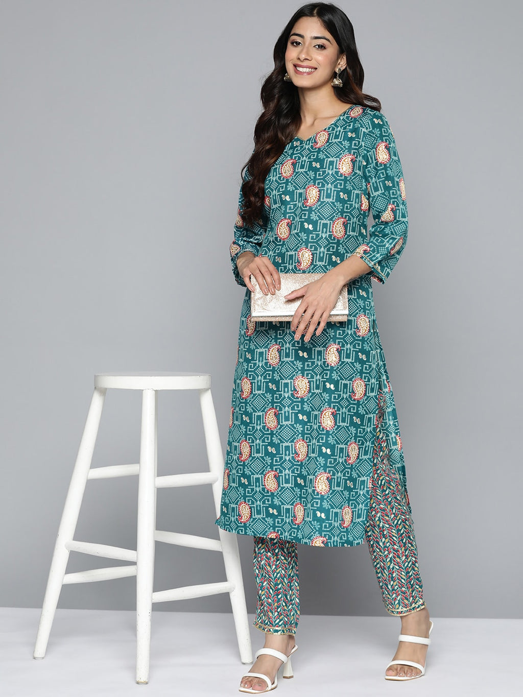 HERE&NOW Floral Printed Regular Kurta with Palazzos | Grocsy