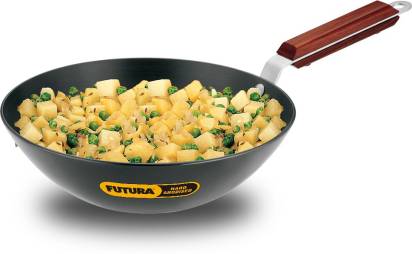 Hawkins Futura Deep Fry Pan Flat Bottom 2.5 L 26 cm Diameter (ADL25) | Grocsy