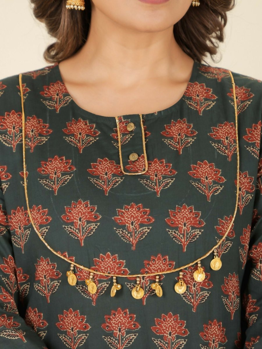 Aramya Straight Soft Cotton Ajrakh Print Women's Kurta Set - Green | Grocsy