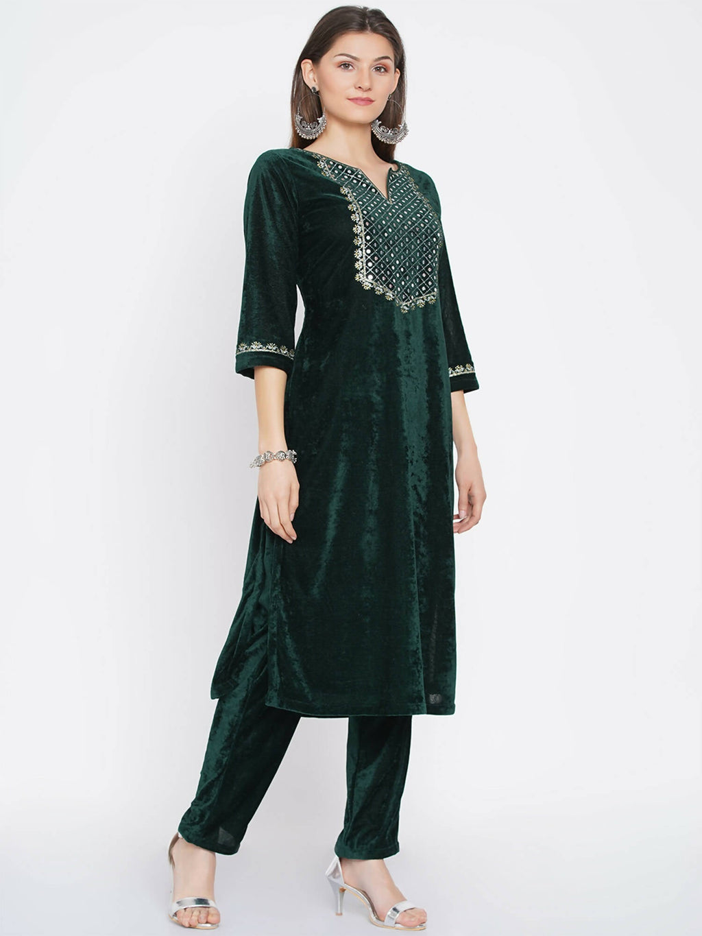 Women Republic Green Velvet Embroidered Kurta With Pant | Grocsy