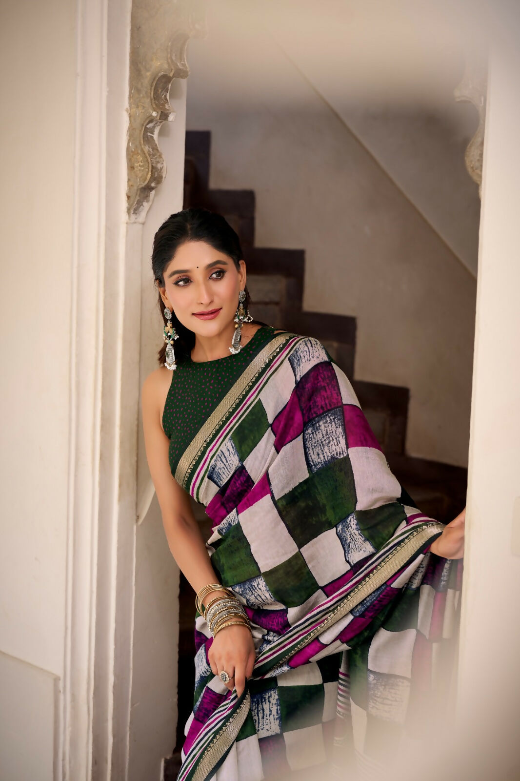 Vastranavya Green Viscose Chanderi Printed with Temple Border Saree & Unstitched Blouse | Grocsy