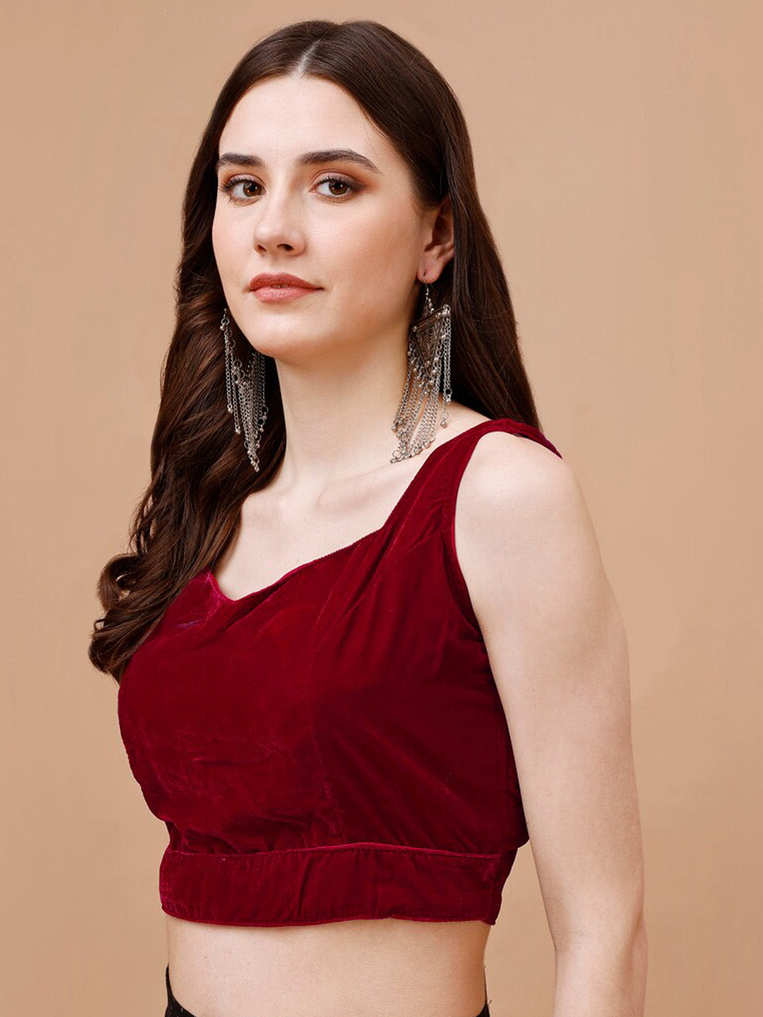 Tikhi Imli Sweetheart Neck Sleeveless Velvet Saree Blouse | Grocsy