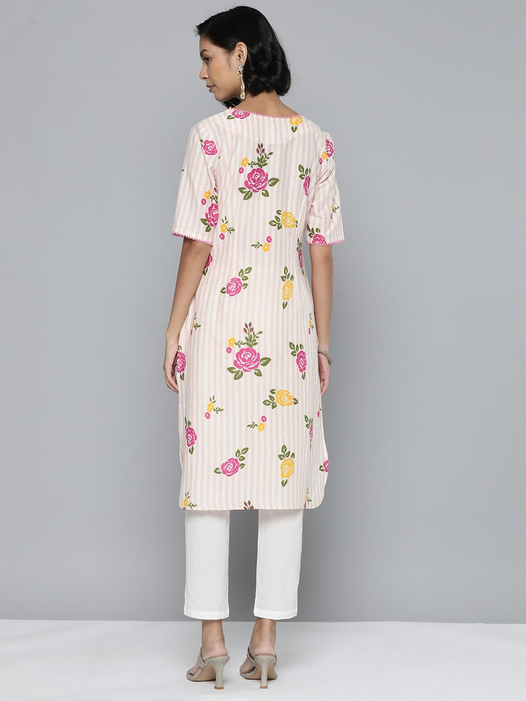 HERE&NOW Women Floral Printed Straight Kurta | Grocsy