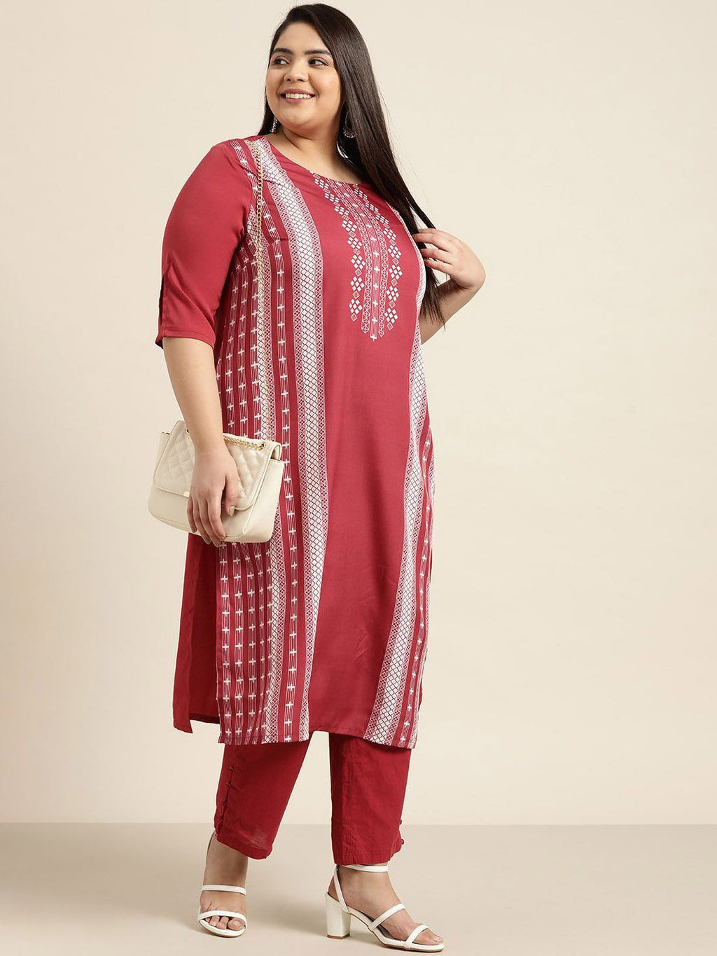 Sztori Plus Size Geometric Printed Round Neck Straight Kurta | Grocsy
