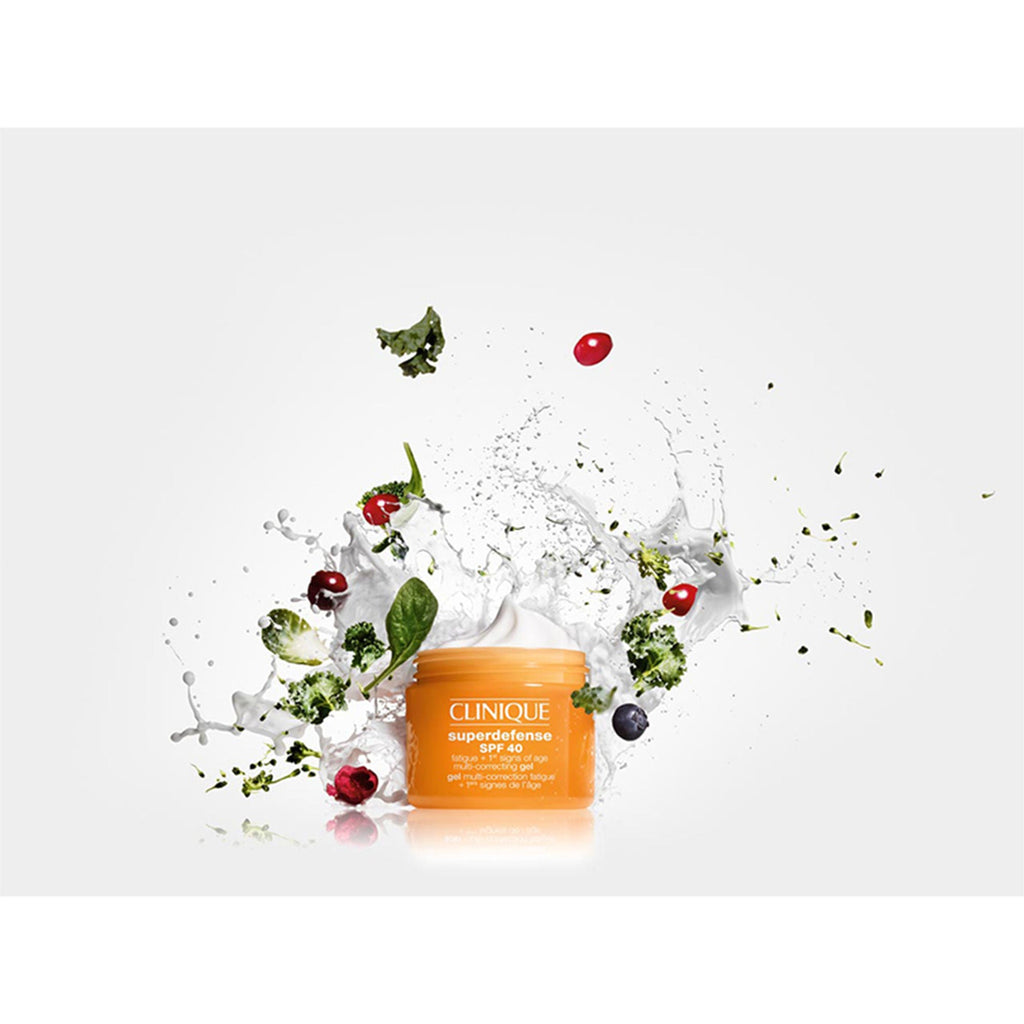 Clinique Superdefense SPF40 Fatigue + 1st Signs Of Age Multi Correcting Gel | Grocsy
