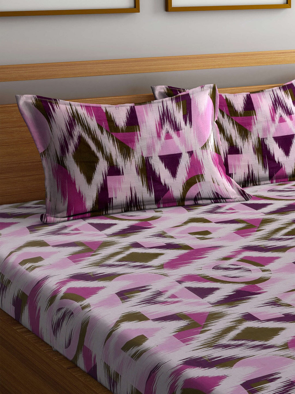BOMBAY DYEING Marigold Purple Geometric Cotton 104 TC King Bedsheet With 2 Pillow Covers | Grocsy