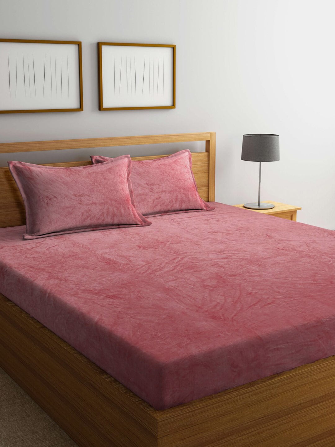 KLOTTHE Rust-Red Abstract Woolen 300TC King Fitted Bedsheet With 2 Pillow Covers | Grocsy