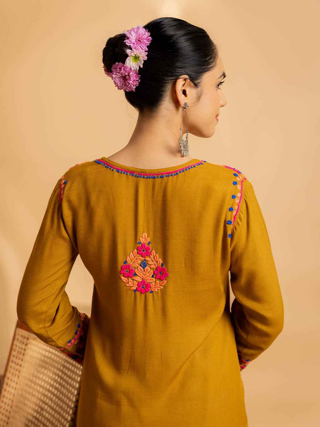 HOUSE OF KARI Floral Yoke Design Chikankari Kurta With Palazzo | Grocsy