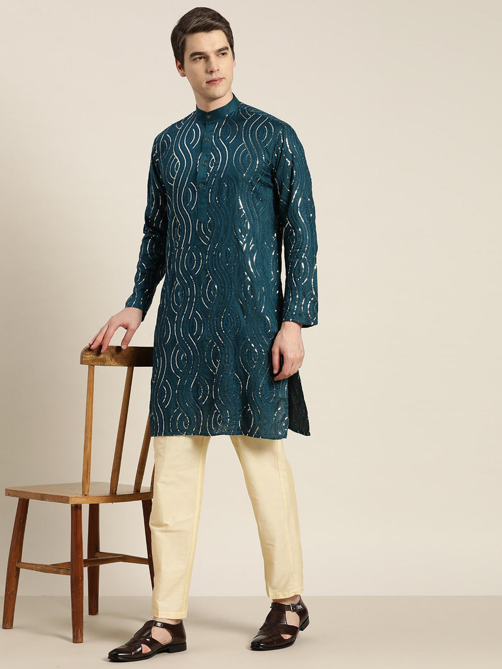 Sojanya Men Quirky Embroidered Sequinned Kurta | Grocsy