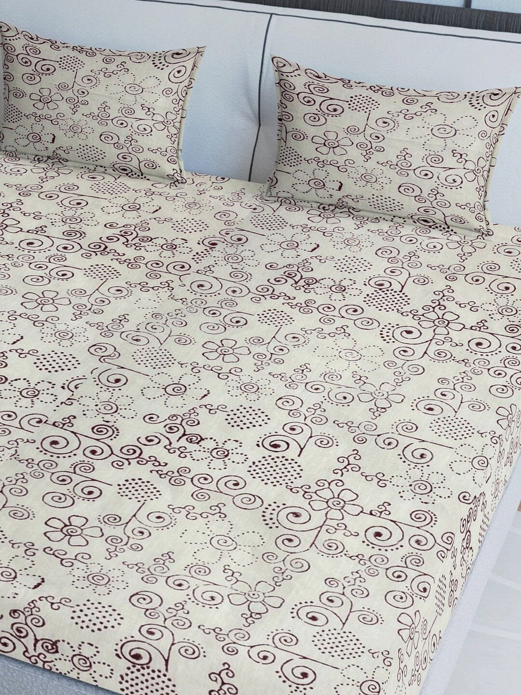 Sangria Maroon & Grey Ethnic Motif Printed 200TC Pure Cotton King Bedsheet Set | Grocsy