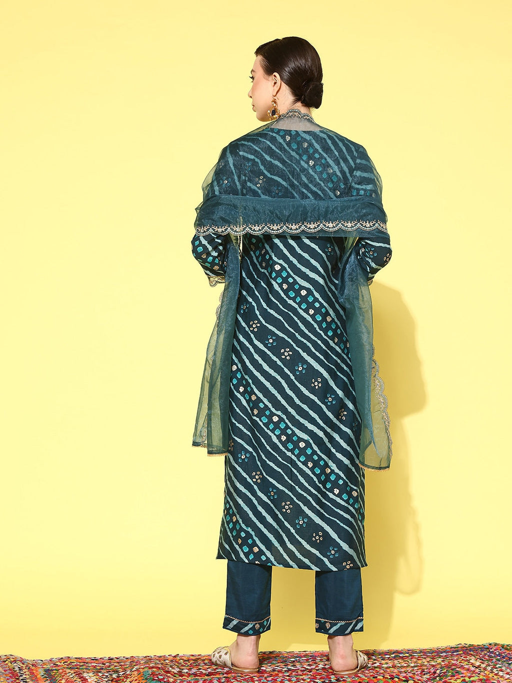 Sangria Women Leheriya Printed Regular Thread Work Kurta with Trousers & With Dupatta | Grocsy