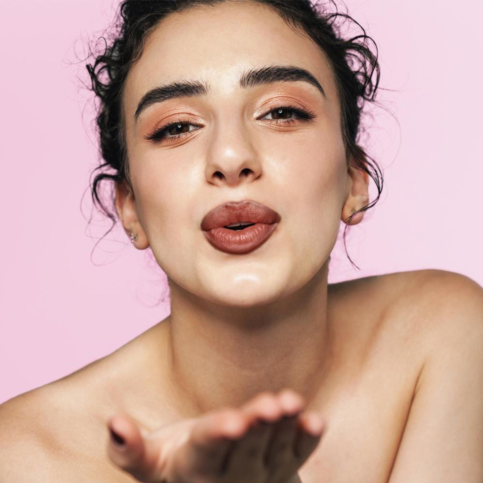 Makeup Revolution Pout Bomb Plumping Lip Liner - Espresso Cool Brown | Grocsy