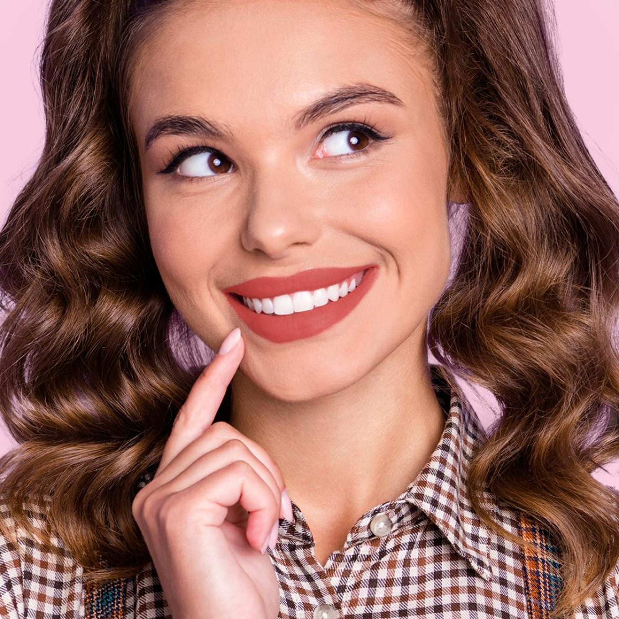 Makeup Revolution Pout Bomb Plumping Lip Liner - Burnt Cherry Red | Grocsy