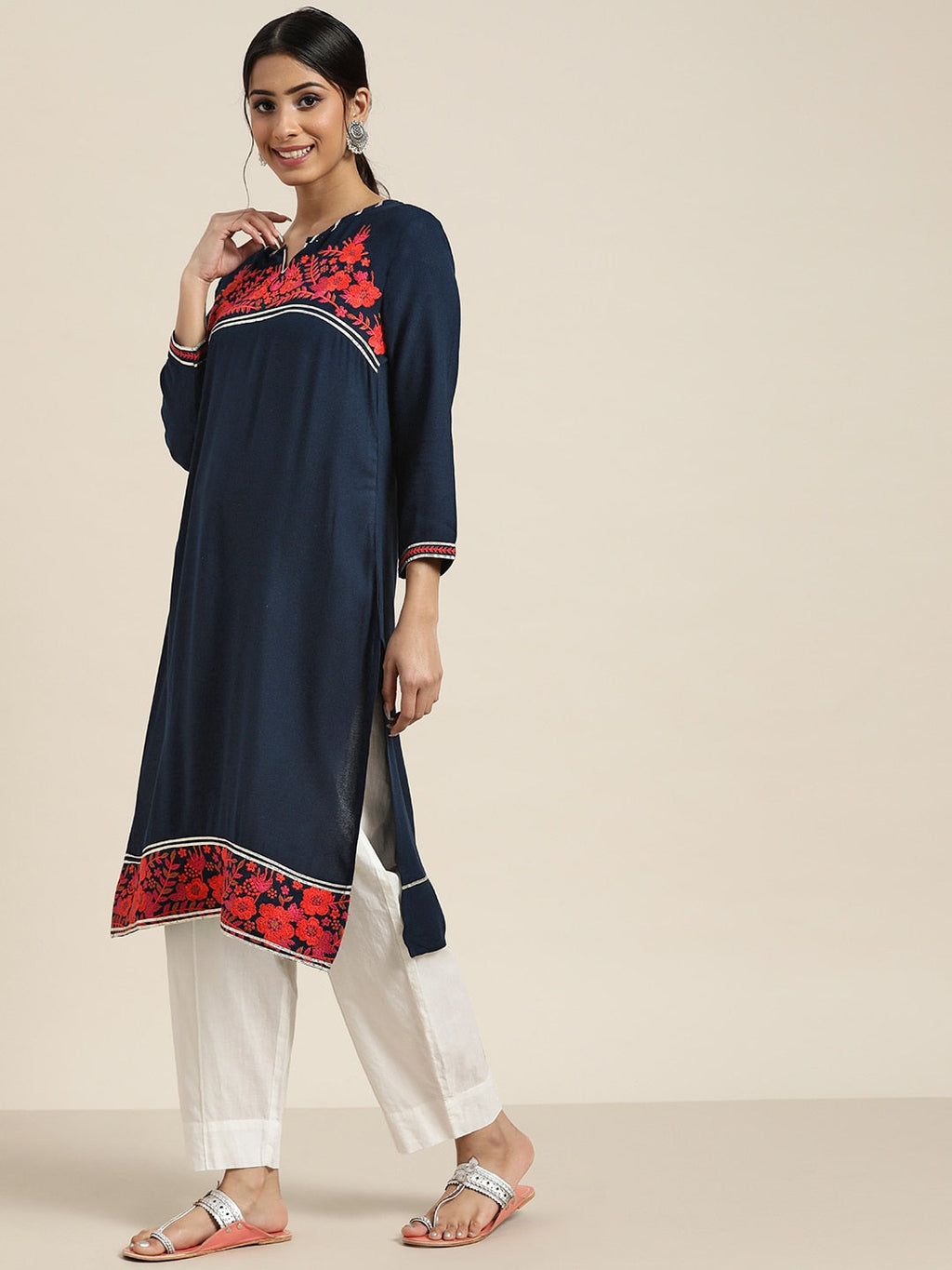 Sangria Women Blue Floral Kurta | Grocsy