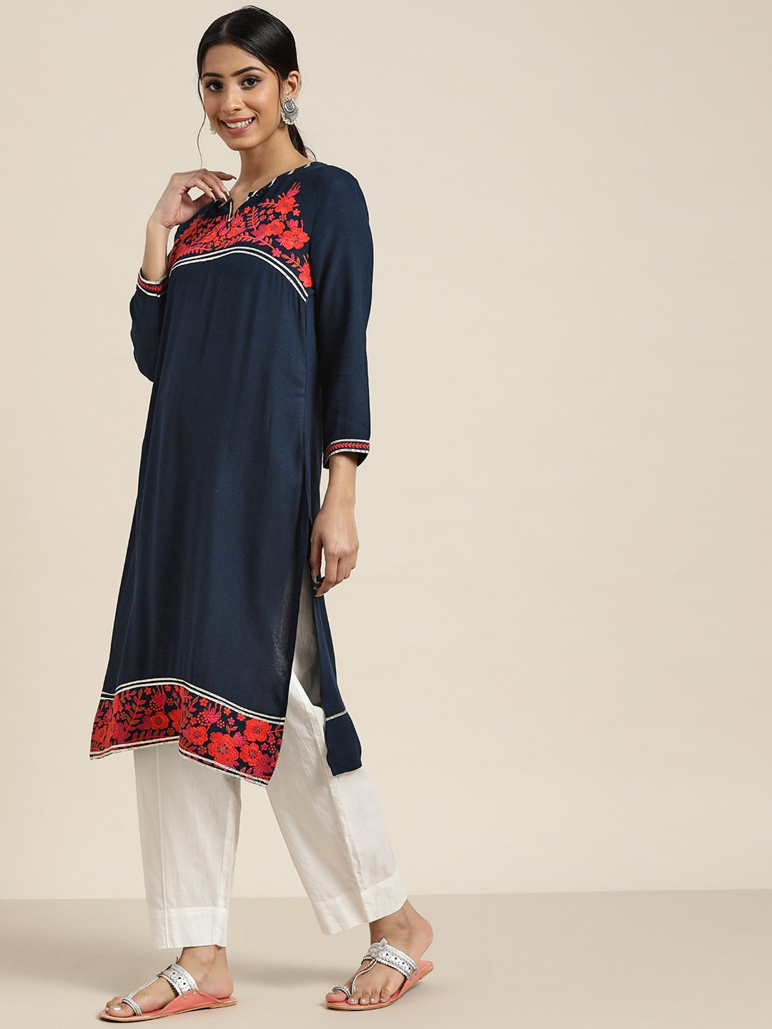 Sangria Women Blue Floral Kurta | Grocsy