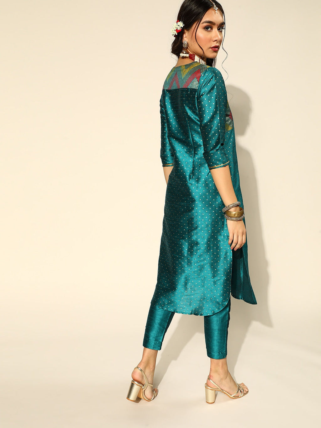 Sangria Geometric Polyester Kurta Set | Grocsy
