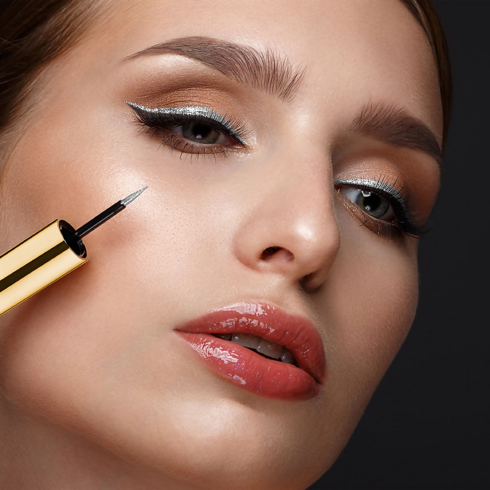 Lakme Glitterati Collection Shine Eyeliner - Etheral White | Grocsy