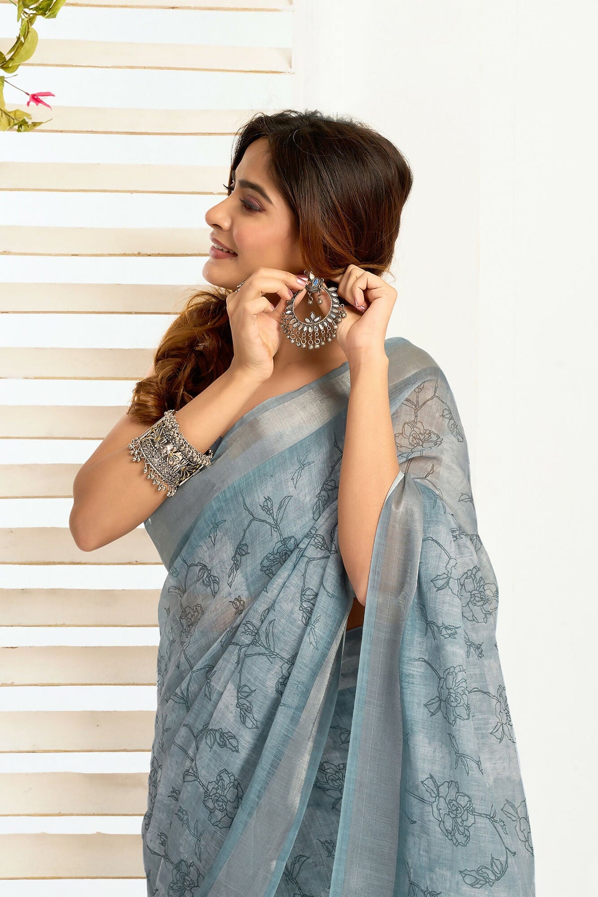 Vastranavya Sea Blue Digital Printed Linen Ready To Wear Designer Saree with Unstitched Blouse | Grocsy