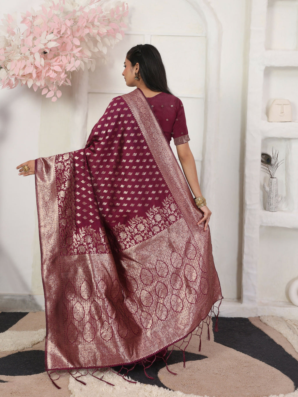 Shree Shyam Fashion Lichi Silk Green Saree | Grocsy