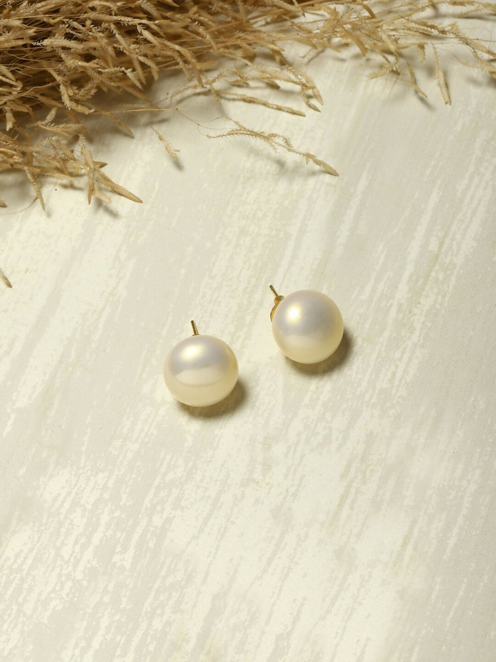 Cream Studs (16mm)- Ruby Raang | Grocsy