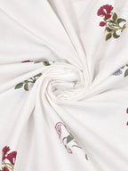 haus & kinder Floral Motifs White & Green 186 TC Cotton Queen Bedsheet & 2 Pillow Covers | Grocsy