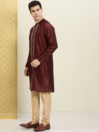House of Pataudi Men Embroidered Jashn Kurta | Grocsy