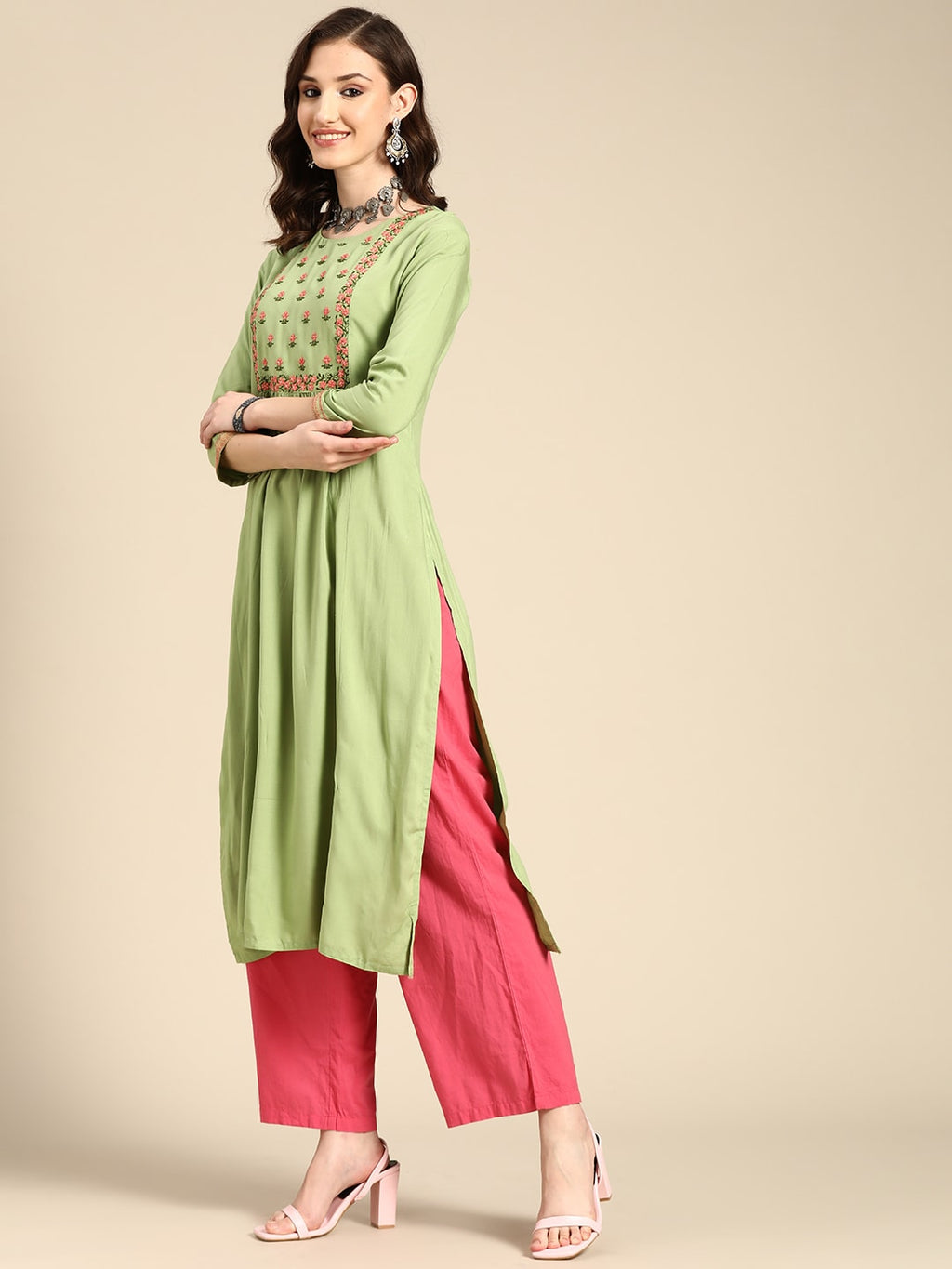 Sangria Women Green & Pink Floral Embroidered Thread Work Pastels Kurta | Grocsy
