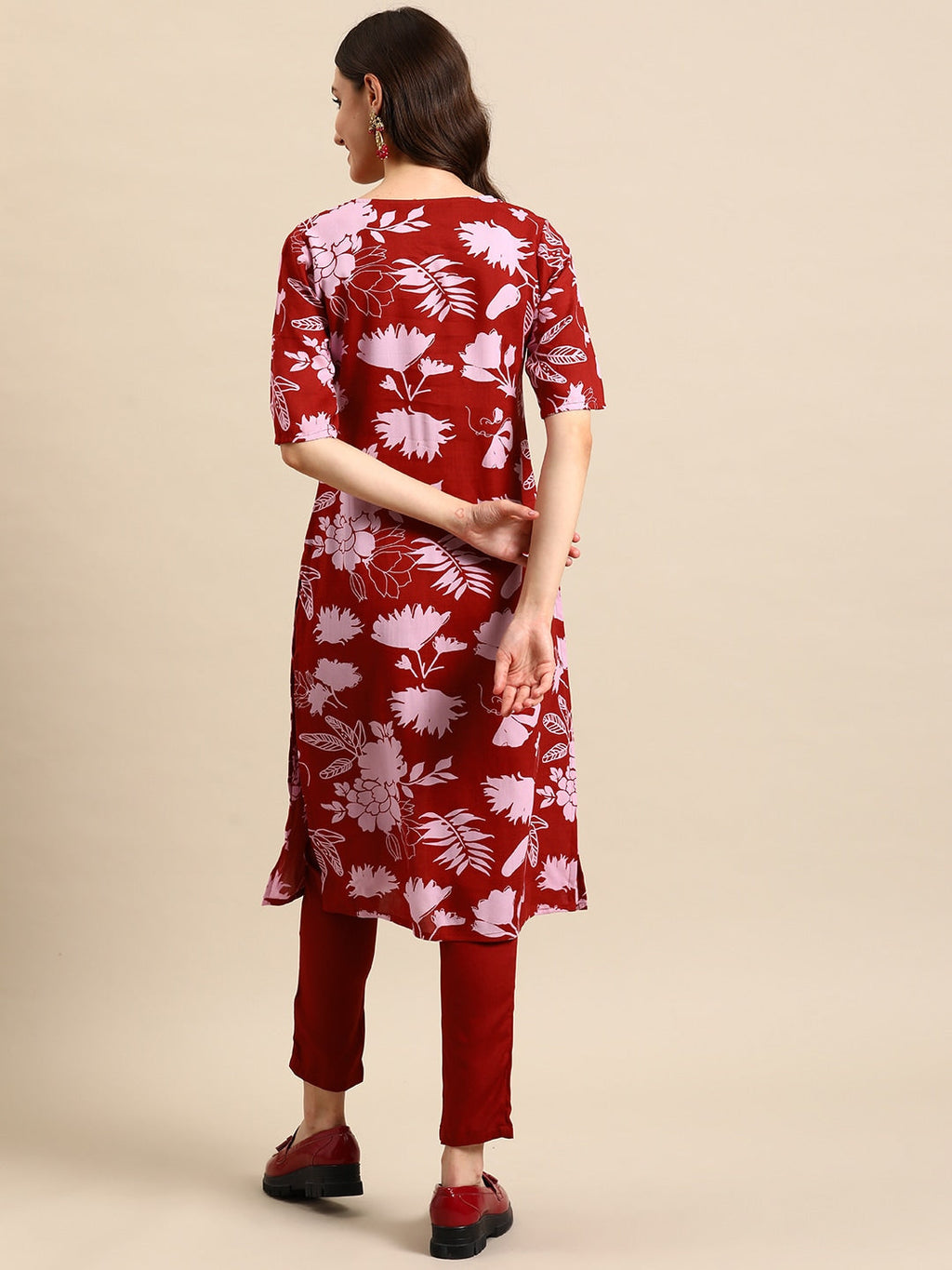 Sangria Floral Printed Regular Kurta with Trousers | Grocsy