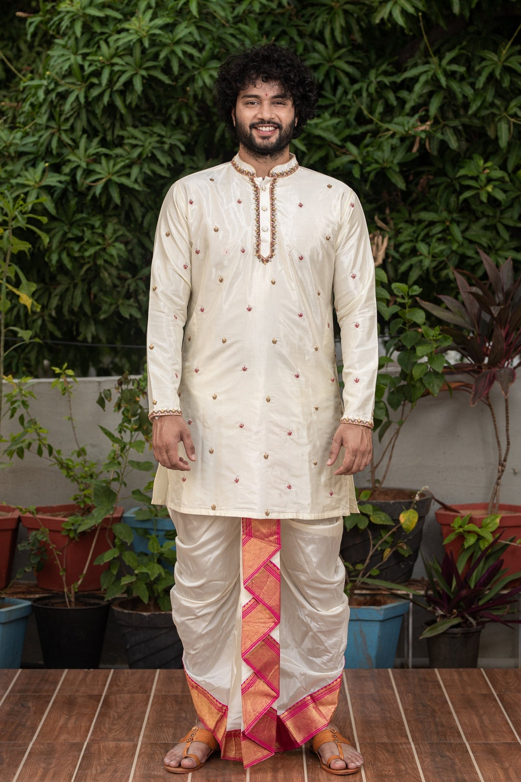 Classic Hand Embroidery Designer Pattu Kurta and Dhoti Set by Hilo Design | Grocsy