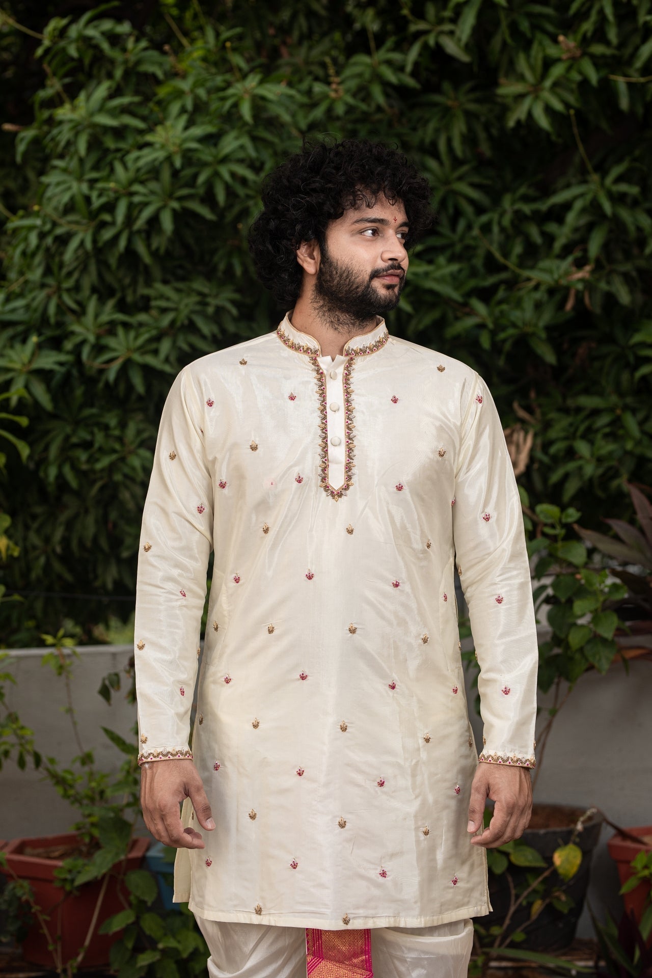 Classic Hand Embroidery Designer Pattu Kurta and Dhoti Set by Hilo Design | Grocsy