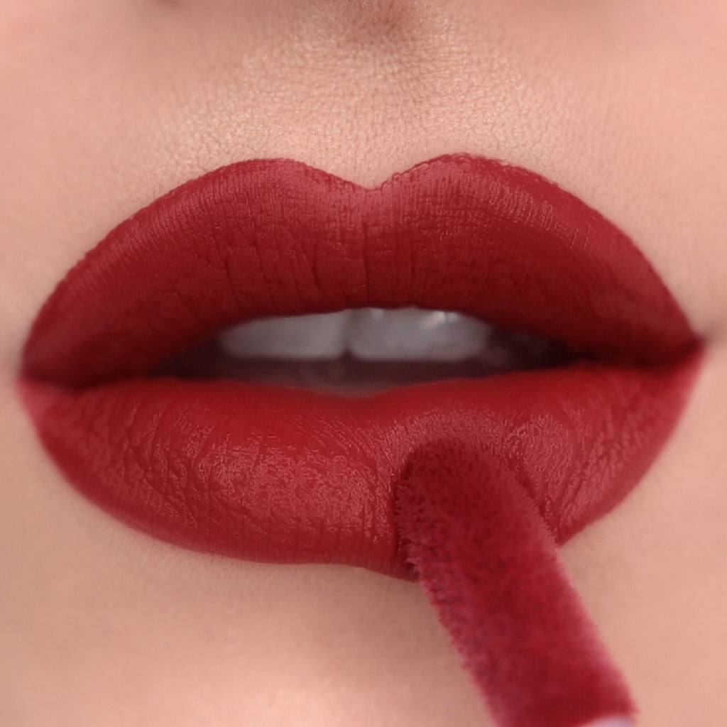 Makeup Revolution Matte Bomb - Lure Red | Grocsy