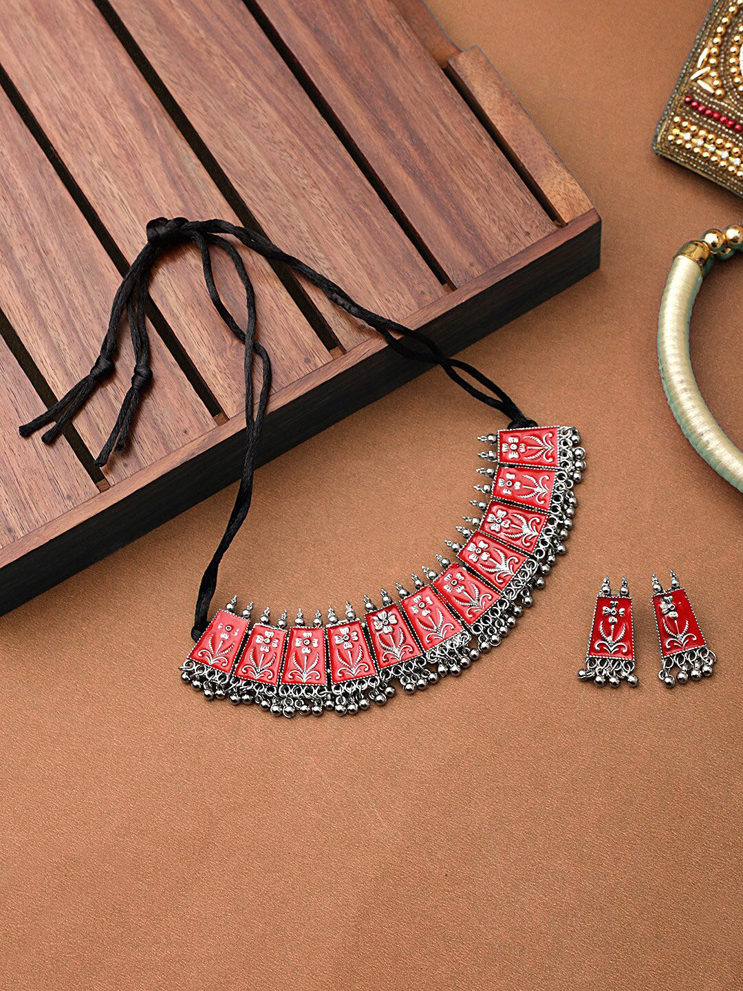 Cardinal Women Red Chocker Necklace & Earrings Jewellery Set | Grocsy