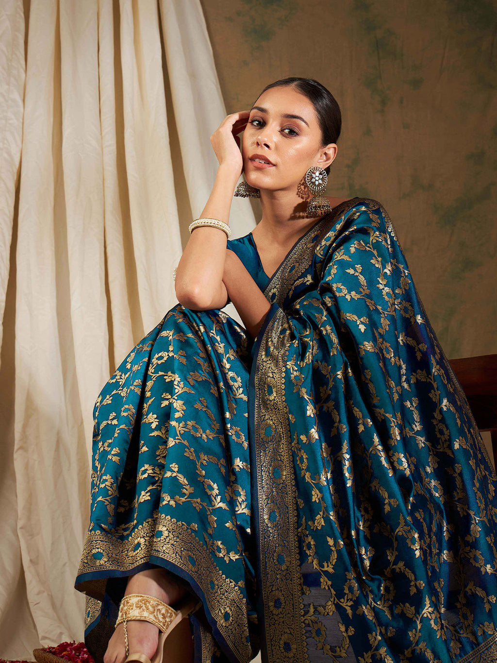 Sangria Blue Floral Woven Design Zari Kanjeevaram Saree | Grocsy