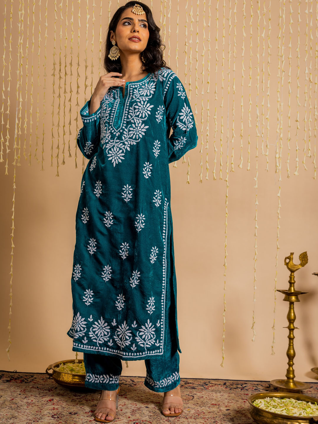 HOUSE OF KARI Ethnic Motifs Embroidered Chikankari Velvet Kurta With Trousers | Grocsy
