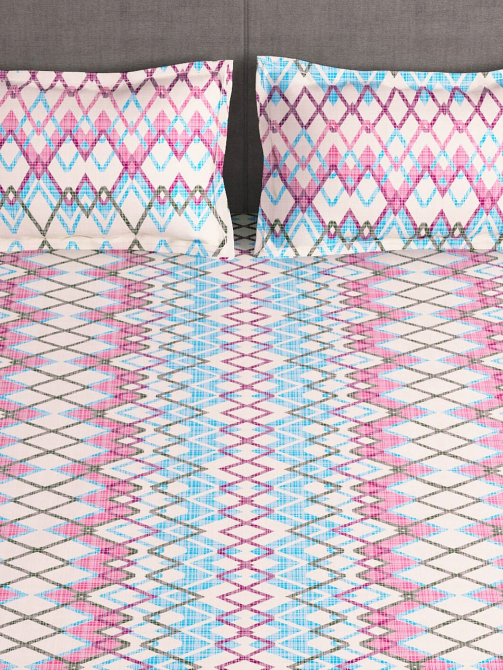 Story@home Tango Pink & White Printed 240 TC King Bedsheet with 2 Pillow Covers | Grocsy