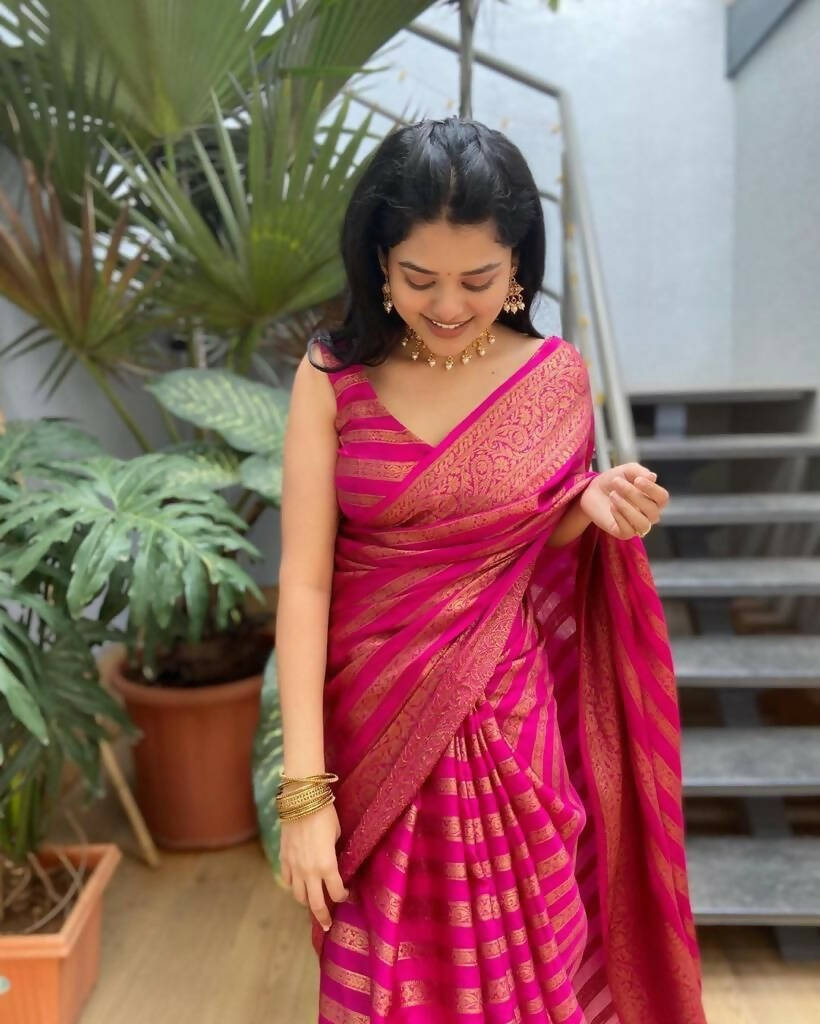 DEIANA'S Beautiful Designer Golden zari Soft Lichi Silk Saree - Pink | Grocsy