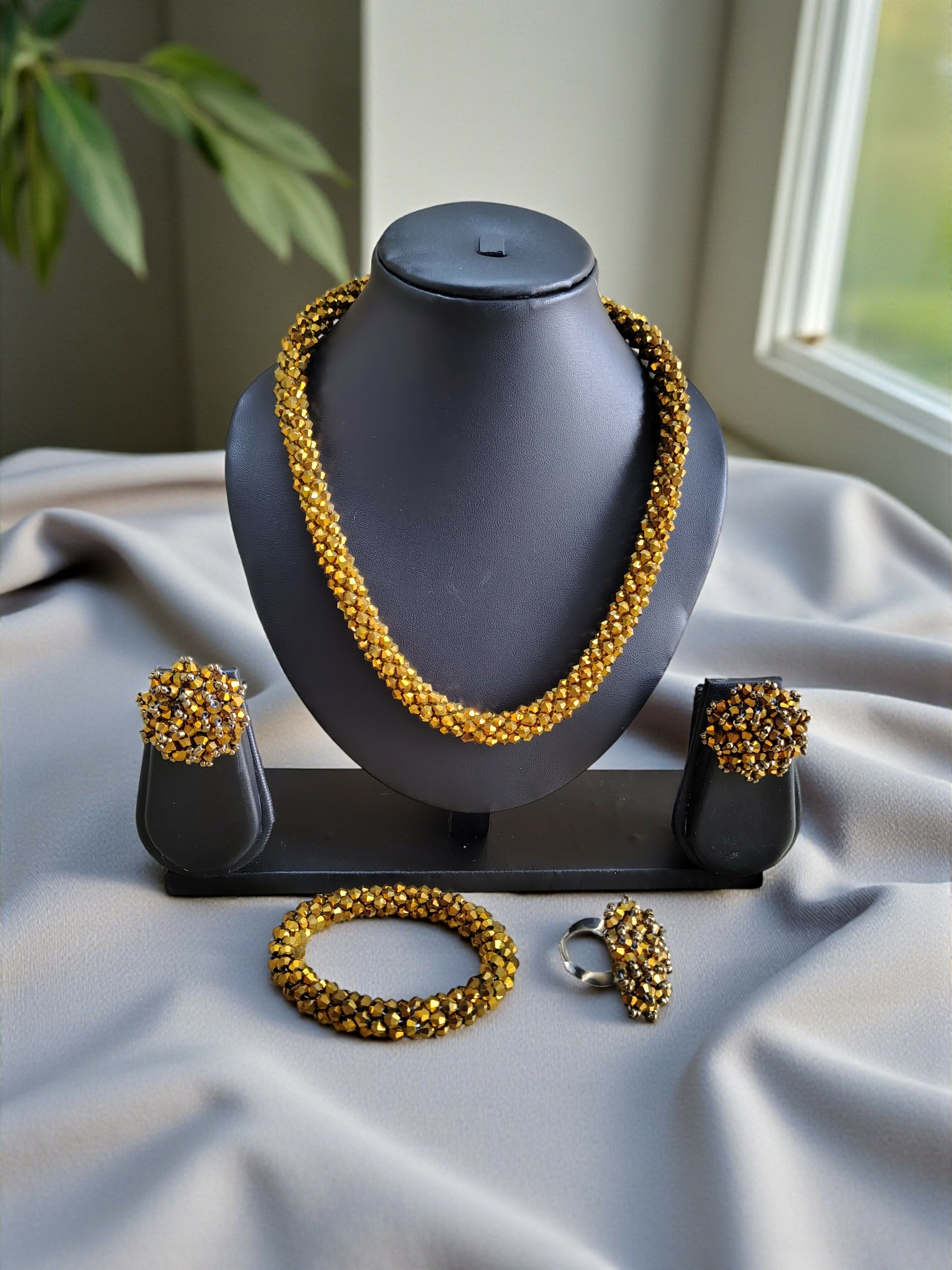 Inhanns Rangshine 4-In-1 Crystal Glam Set - Handmade - Golden | Grocsy