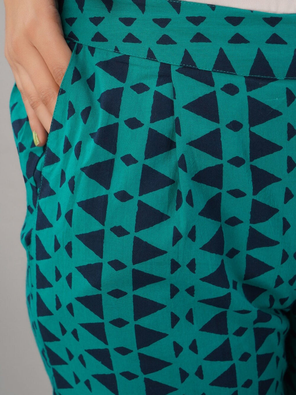 HERE&NOW Turquoise Blue Floral Printed Regular Kurta with Palazzos | Grocsy