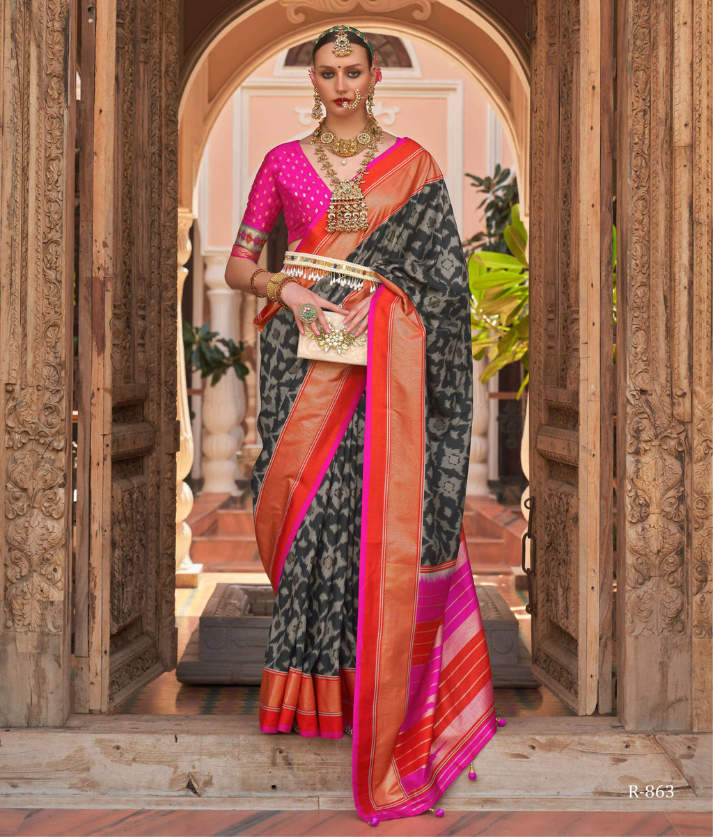 Black Silk Abstract Printed Saree With Unstitched Blouse Piece - Aanchal | Grocsy
