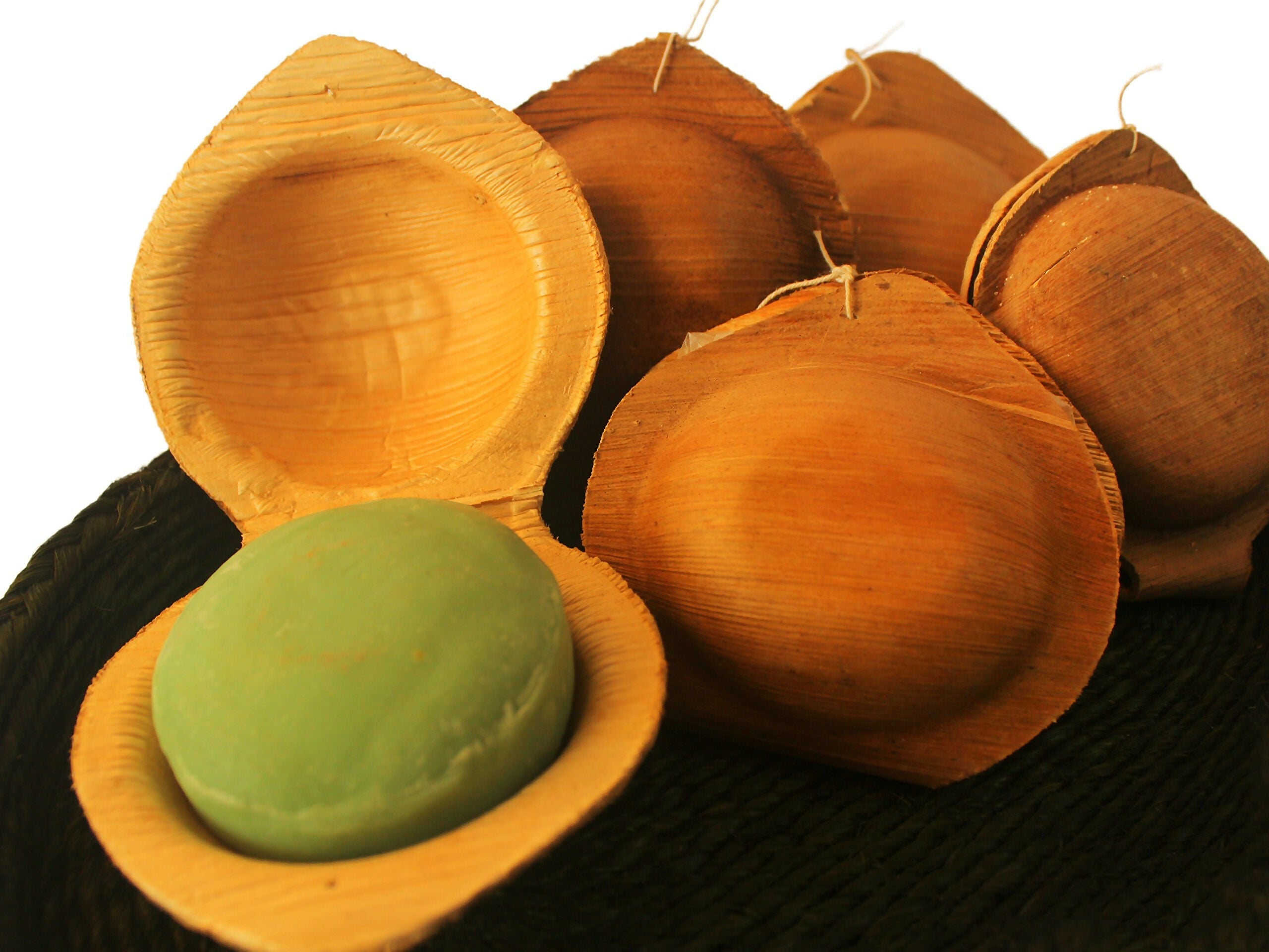 Looms & Weaves Natural & Ayurvedic Handmade Soaps | Grocsy