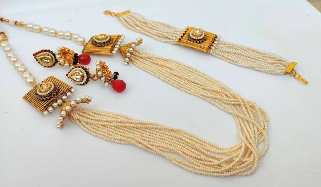 White Seed Beads Necklace Set