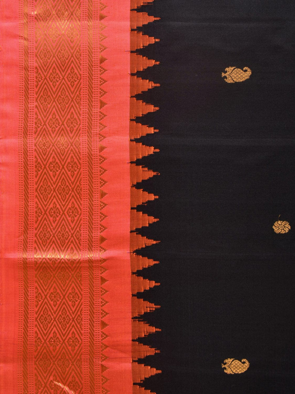 Black and Peach Gadwal Silk Handloom Saree with Mango Pallu and Border Design - Global Threads | Grocsy