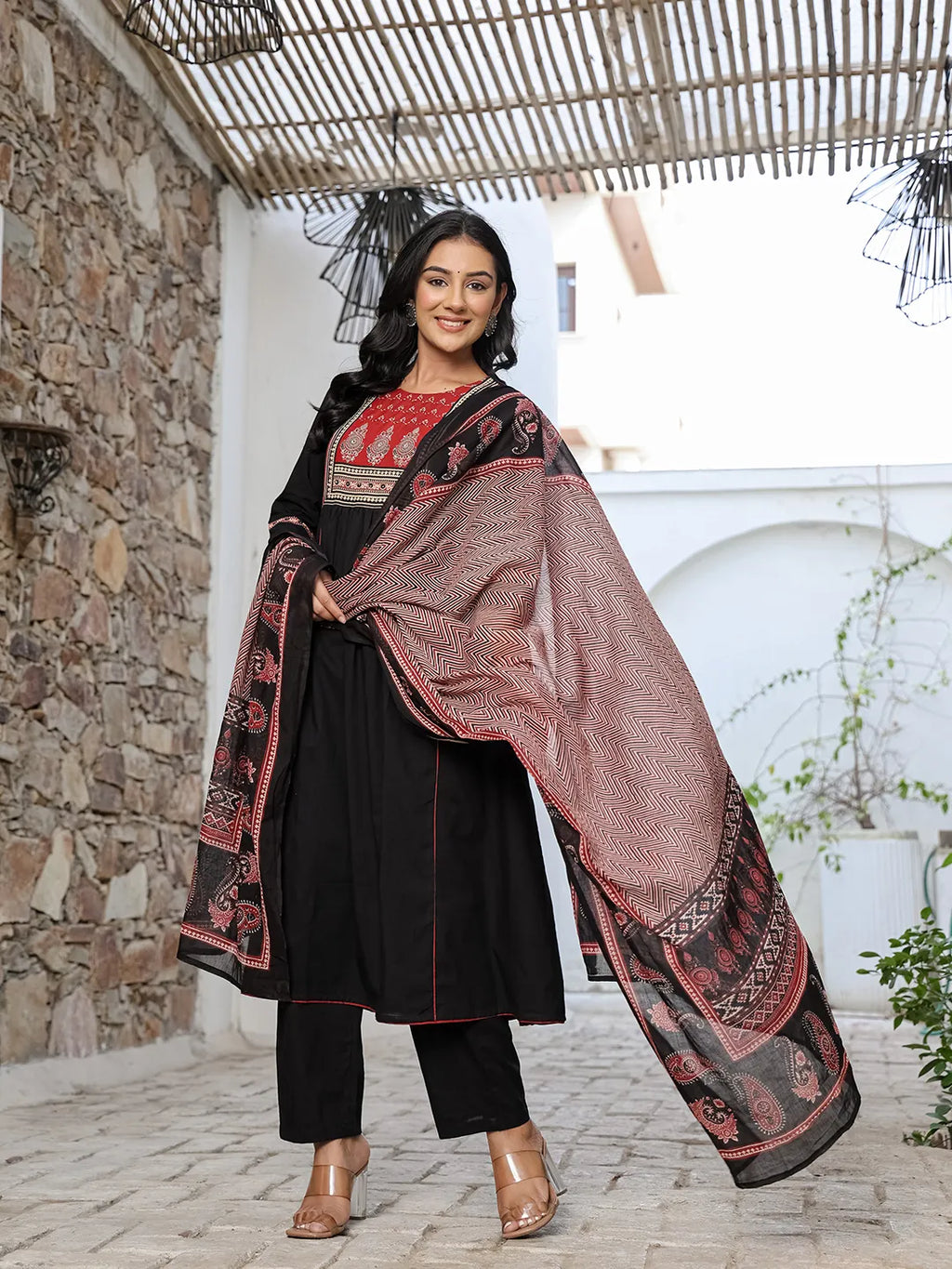 Yufta Black Cotton A Line Gathered Or Pleated Kurta Dupatta Set | Grocsy