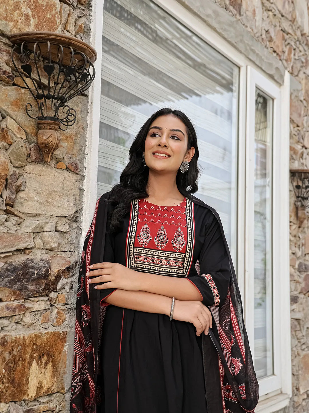 Yufta Black Cotton A Line Gathered Or Pleated Kurta Dupatta Set | Grocsy