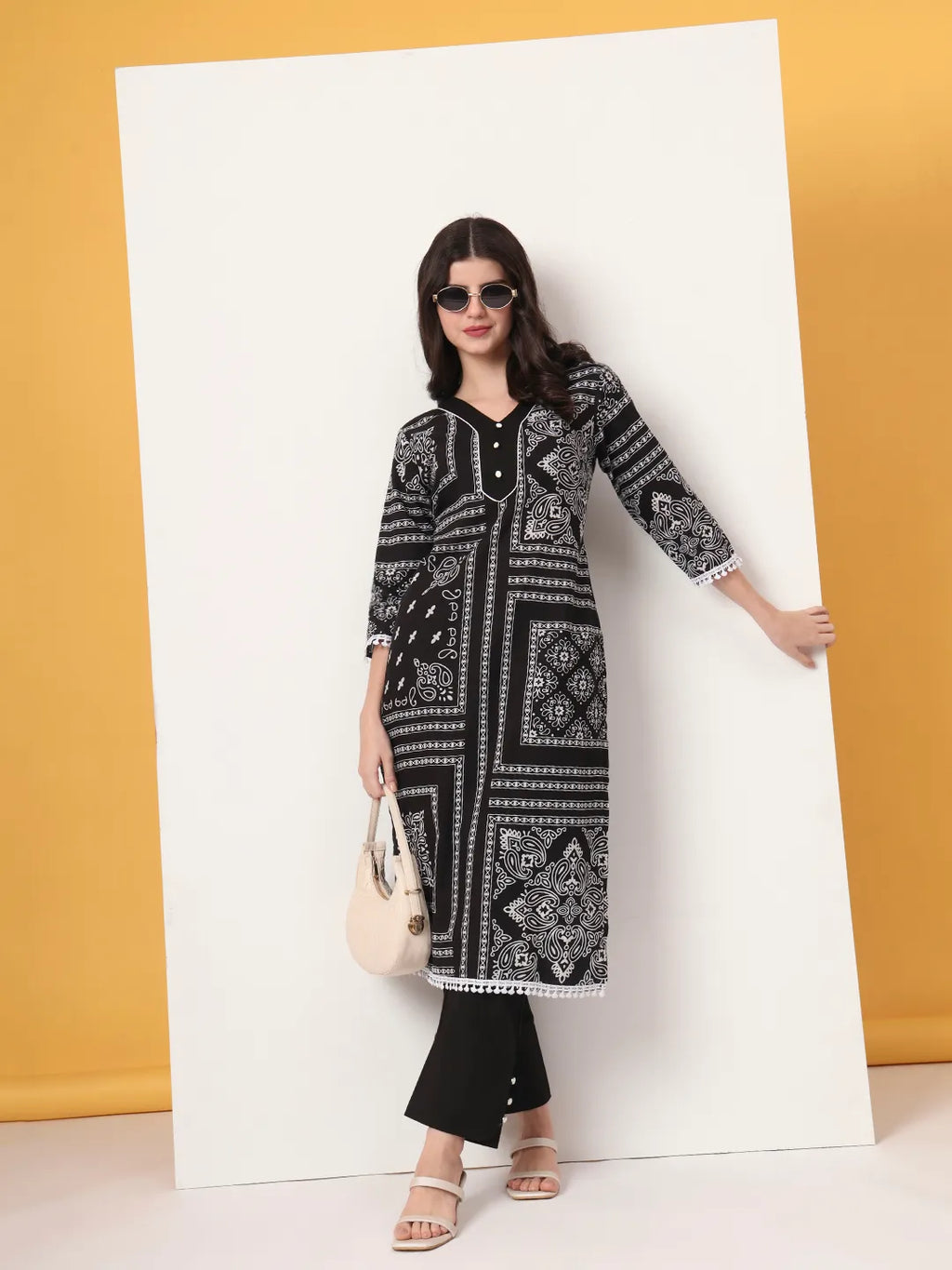 Yufta Black Cotton Straight Kurta Set | Grocsy